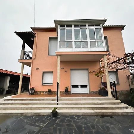 O Toxal Villa Monforte De Lemos Exterior photo